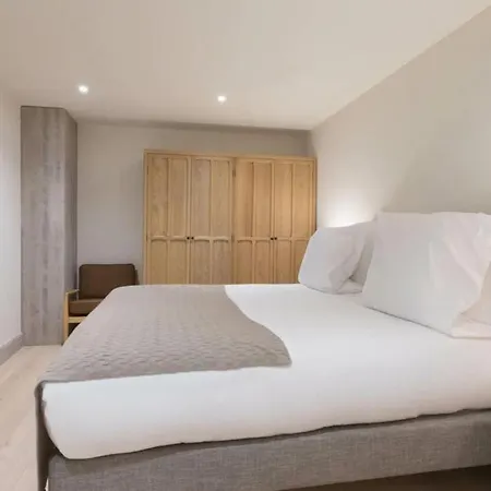 Willa 8 Bedrooms Chalet In 1850 Courchevel